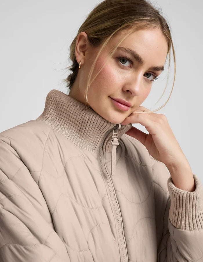 2-way quilted jacket - Oat Latte
