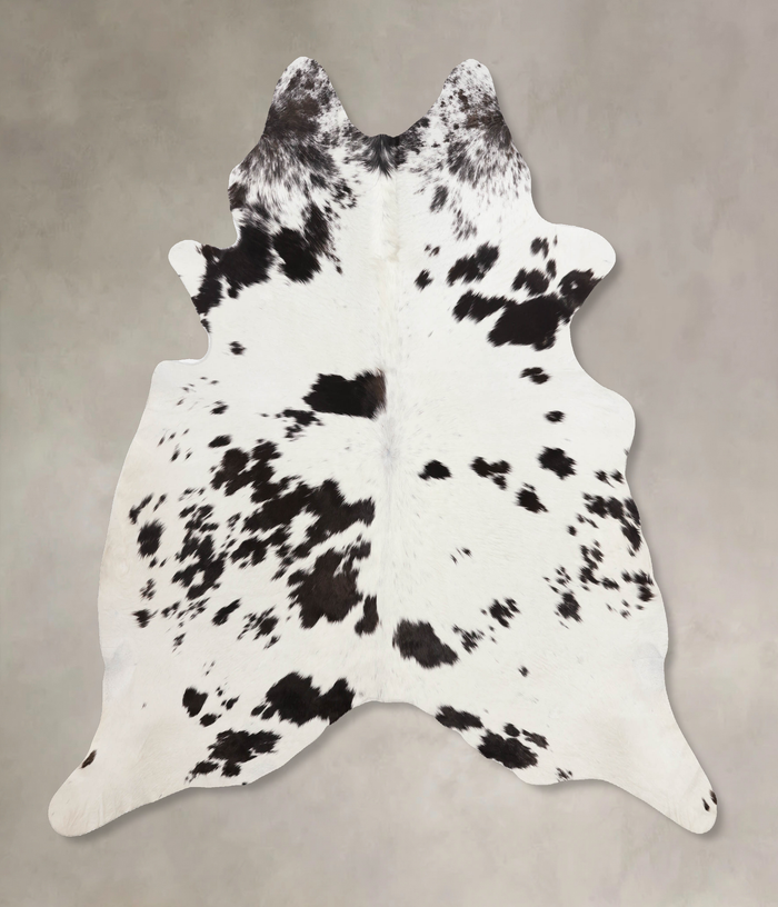 Black and White Cowhide Rug #B10900