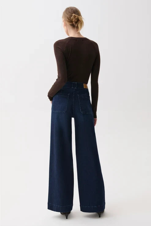 Lana High Rise - Double Button