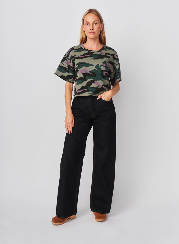 Sundry Cropped Sweatshirt Tee in Signature Green
