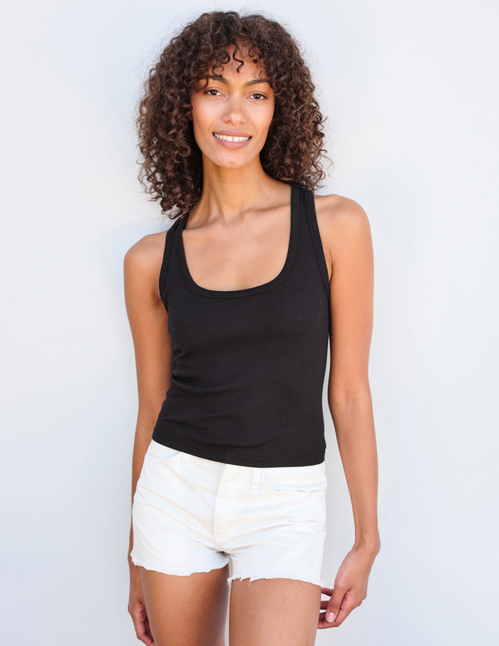 Sundry Scoop Neck Crop Tank in Black