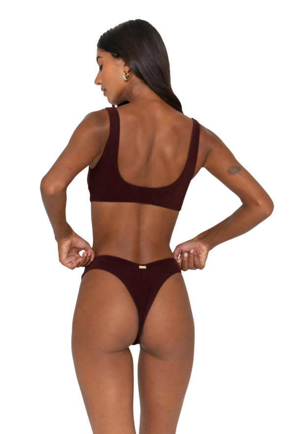 VADA BOTTOMS